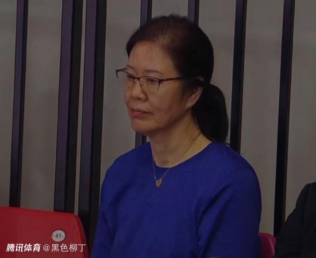 我隔壁的姐妹们