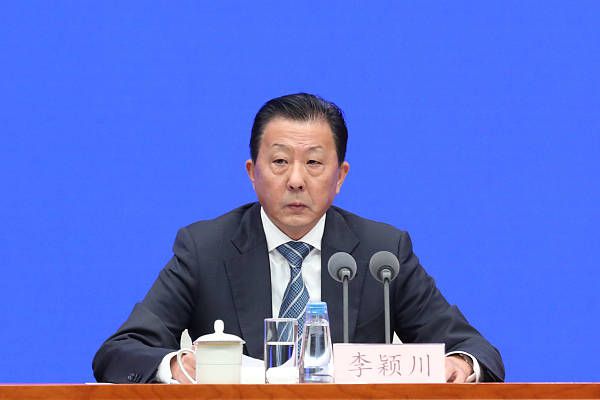 五月桃花网婷婷亚洲综合