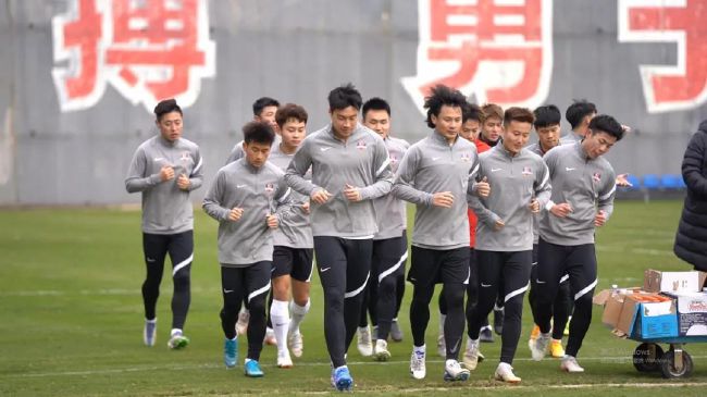 国内自拍户外极限露出视频